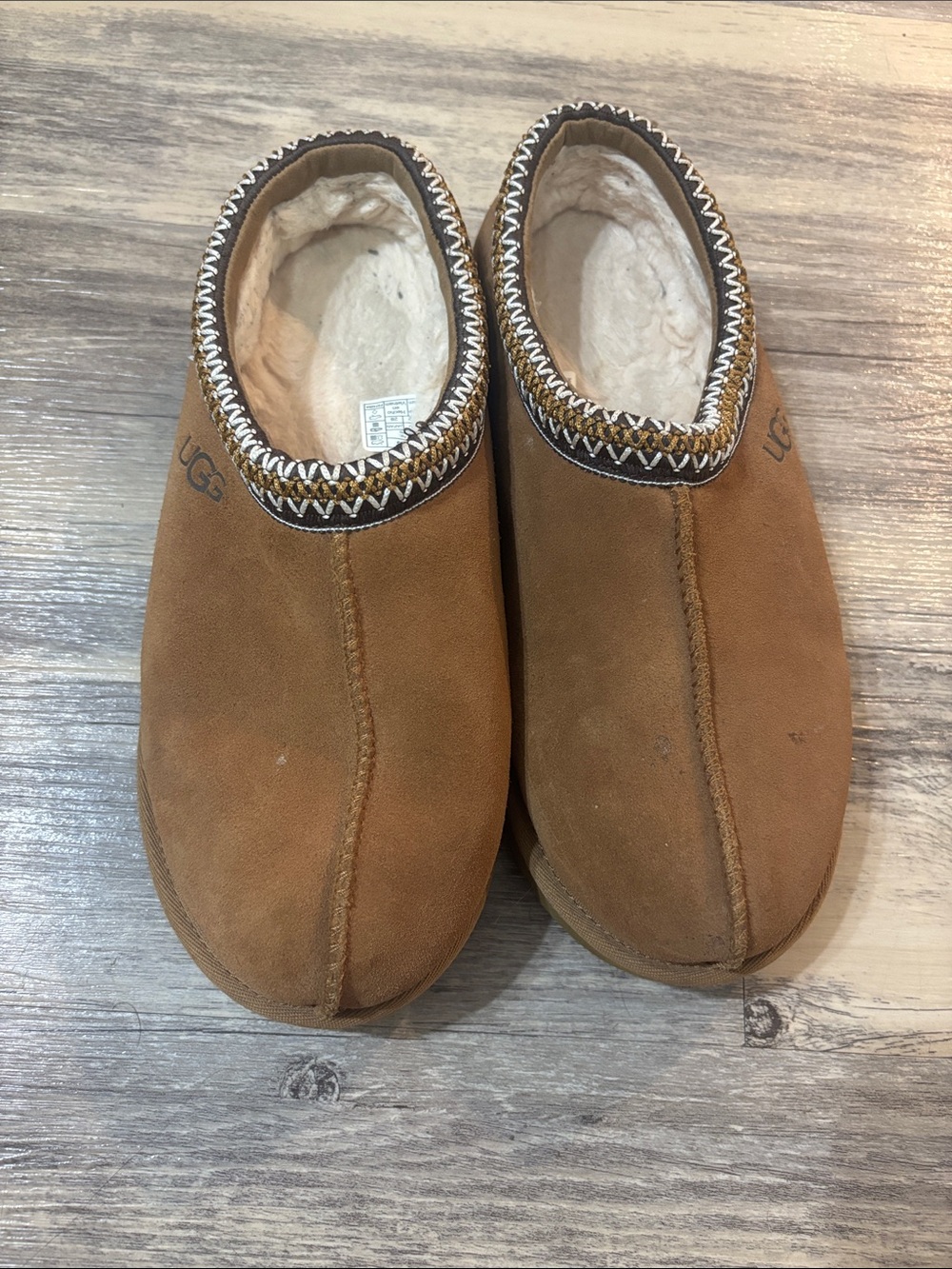Ugg tasmans size 11